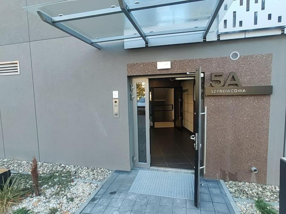 New 69 Apartment Szybowcowa Centre Katowice Free Parking Экстерьер фото